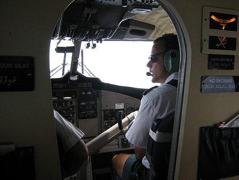 Foto Cockpit des Wasserflugzeugs