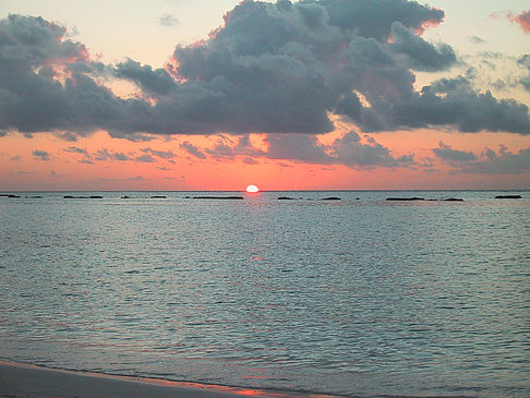 Sonnenuntergang auf den Malediven Foto 