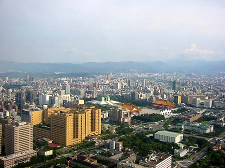 Blick vom Taipeh Tower